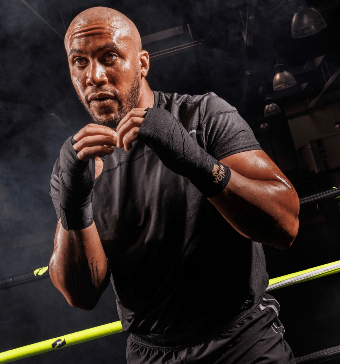 Hva er Krav Maga og hva slags utstyr trenger jeg? - CombatStore AS
