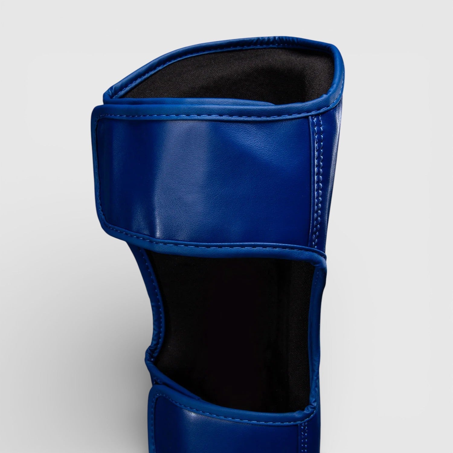 RINGHORNS by Venum Charger Legg og vristbeskytter - Combat Store AS