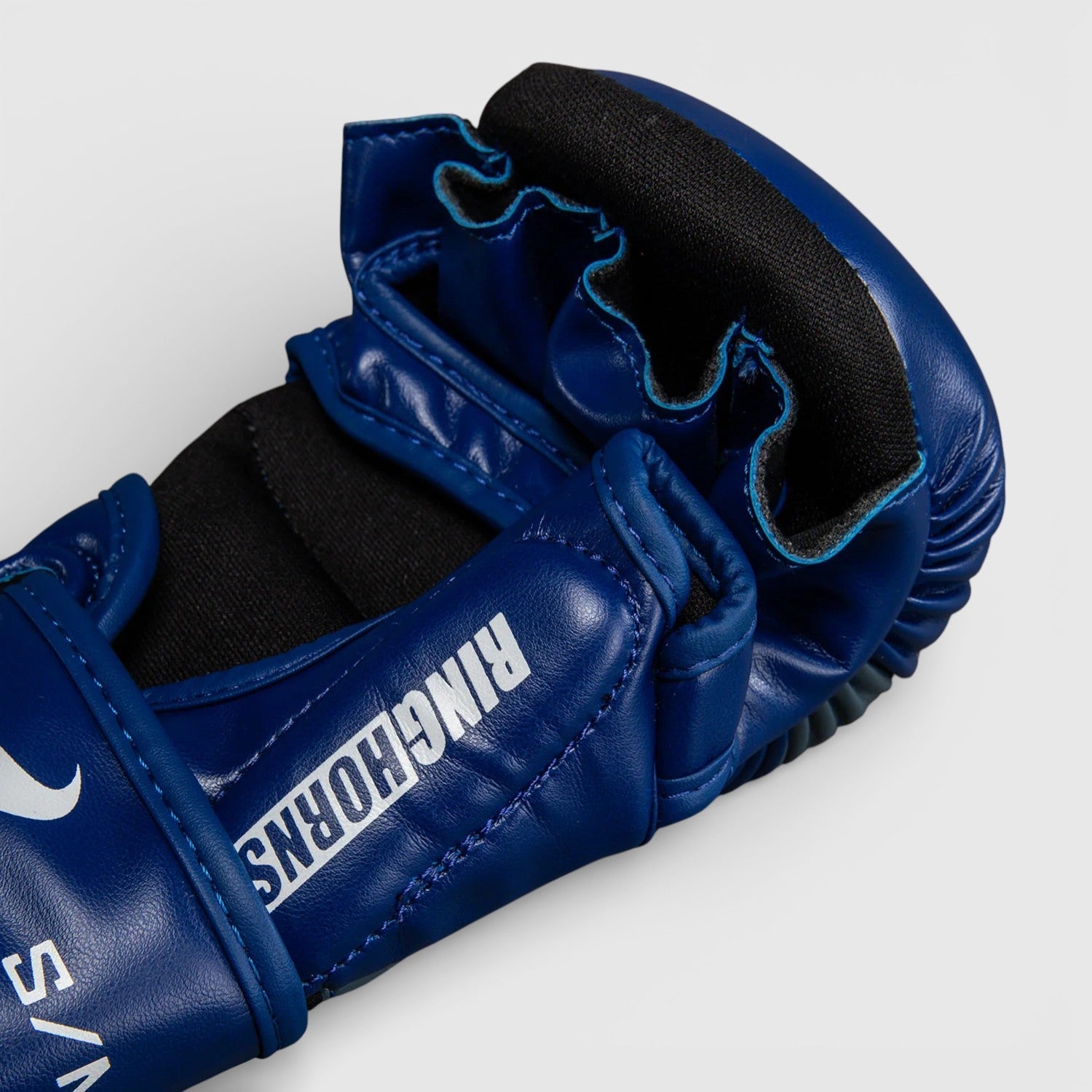 RINGHORNS by Venum Charger MMA sparringshansker - Combat Store AS