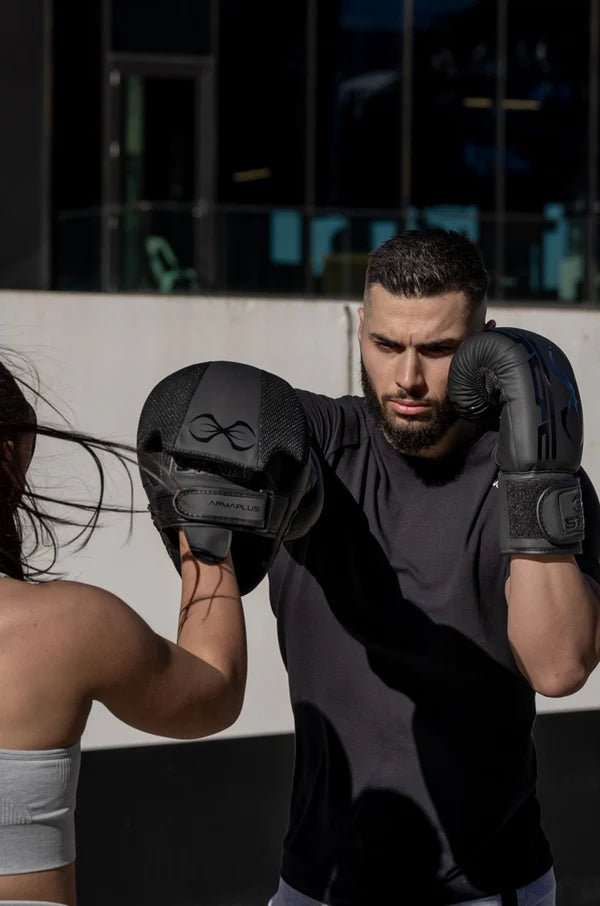 STING Armaplus boksehansker - Combat Store AS