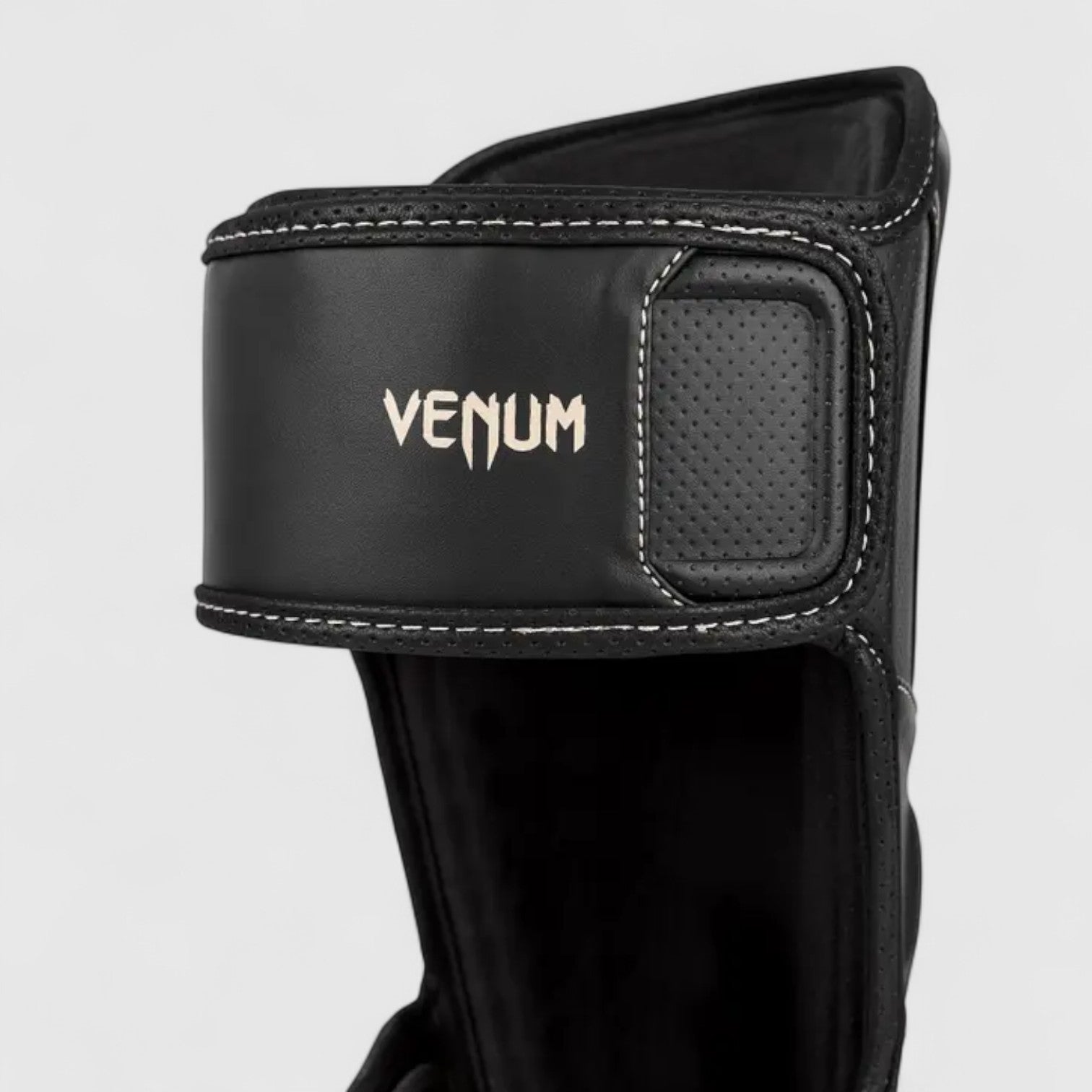 VENUM Impact EVO legg og vristbeskytter Svart - CombatStore.no