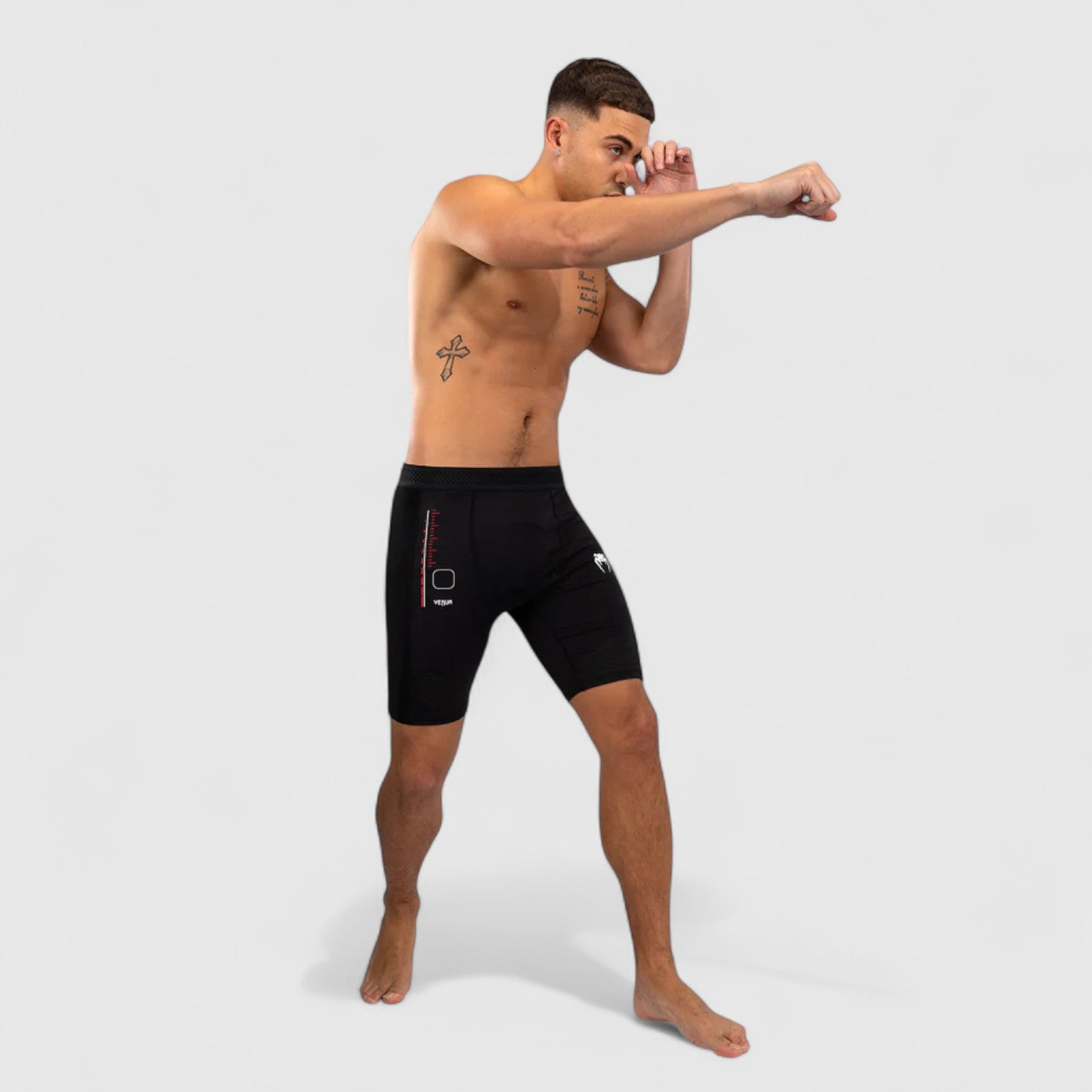 VENUM Tactical XT Vale Tudo Shorts - Svart og Rød - CombatStore.no