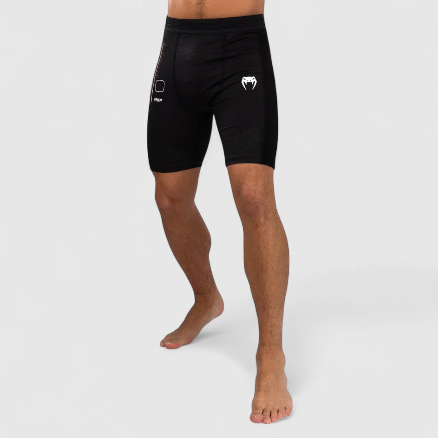 VENUM Tactical XT Vale Tudo Shorts - Svart og Rød - CombatStore.no