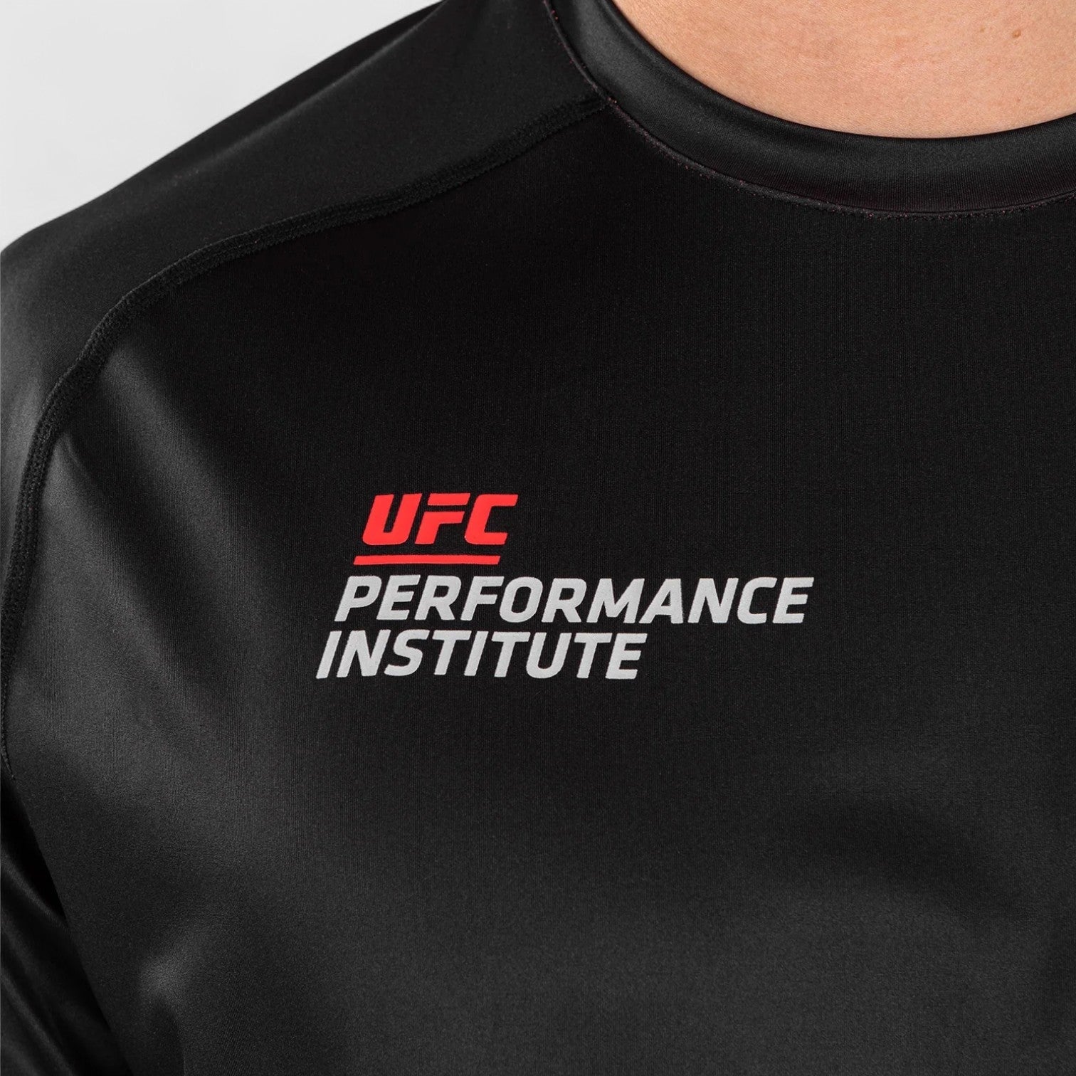 VENUM UFC Performance Institute 2.0 Dry - Tech T - skjore - CombatStore.no