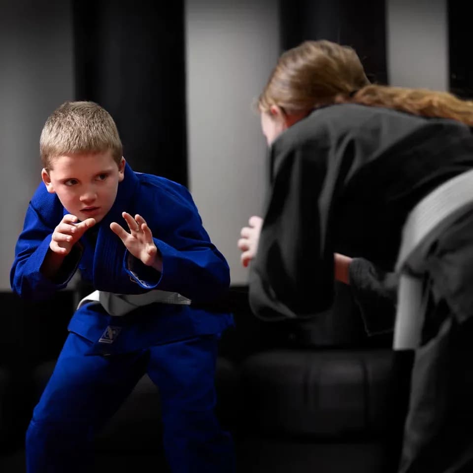 Hayabusa Essential svart – partnertrening i BJJ