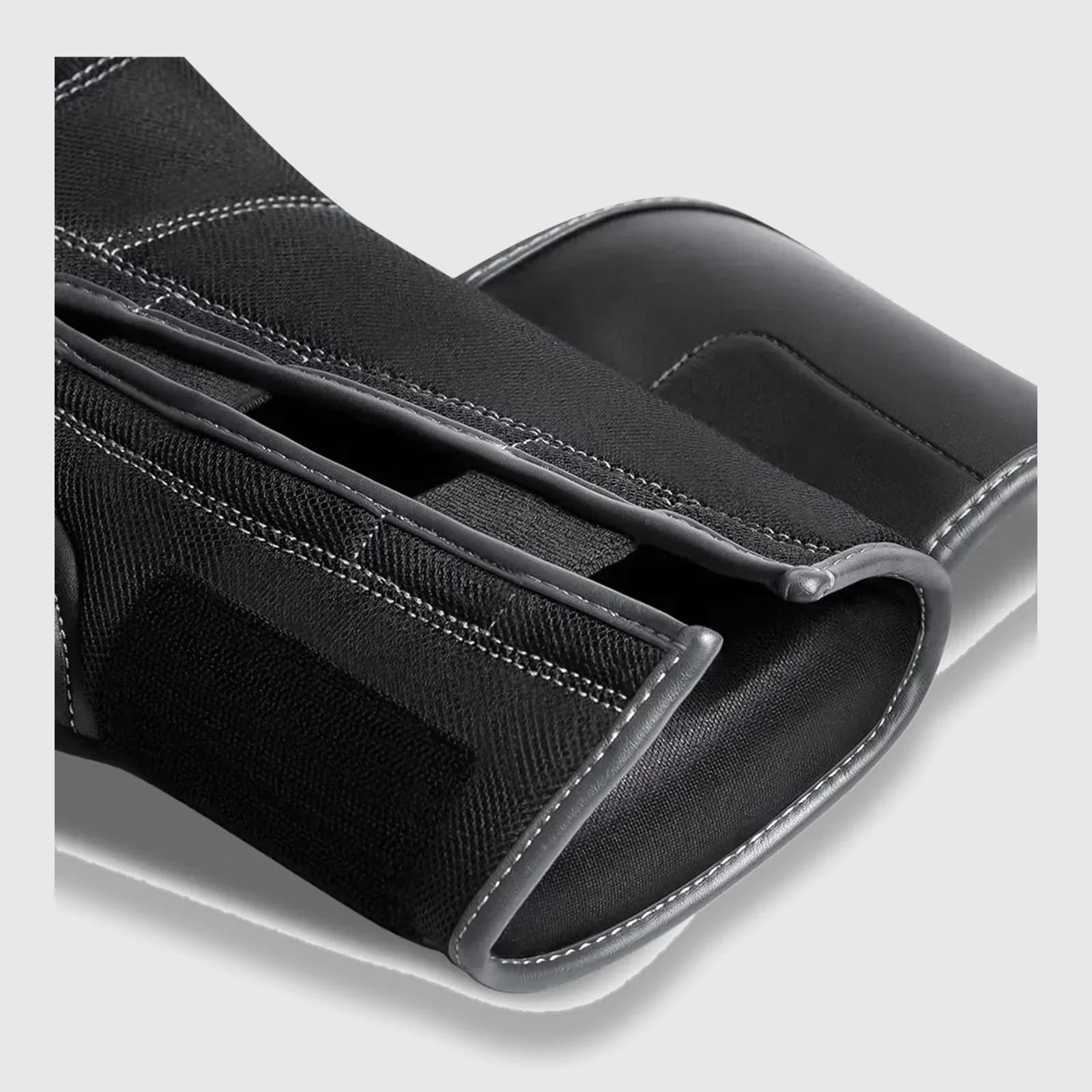 S4 Leather – Svart, detaljbilde 2