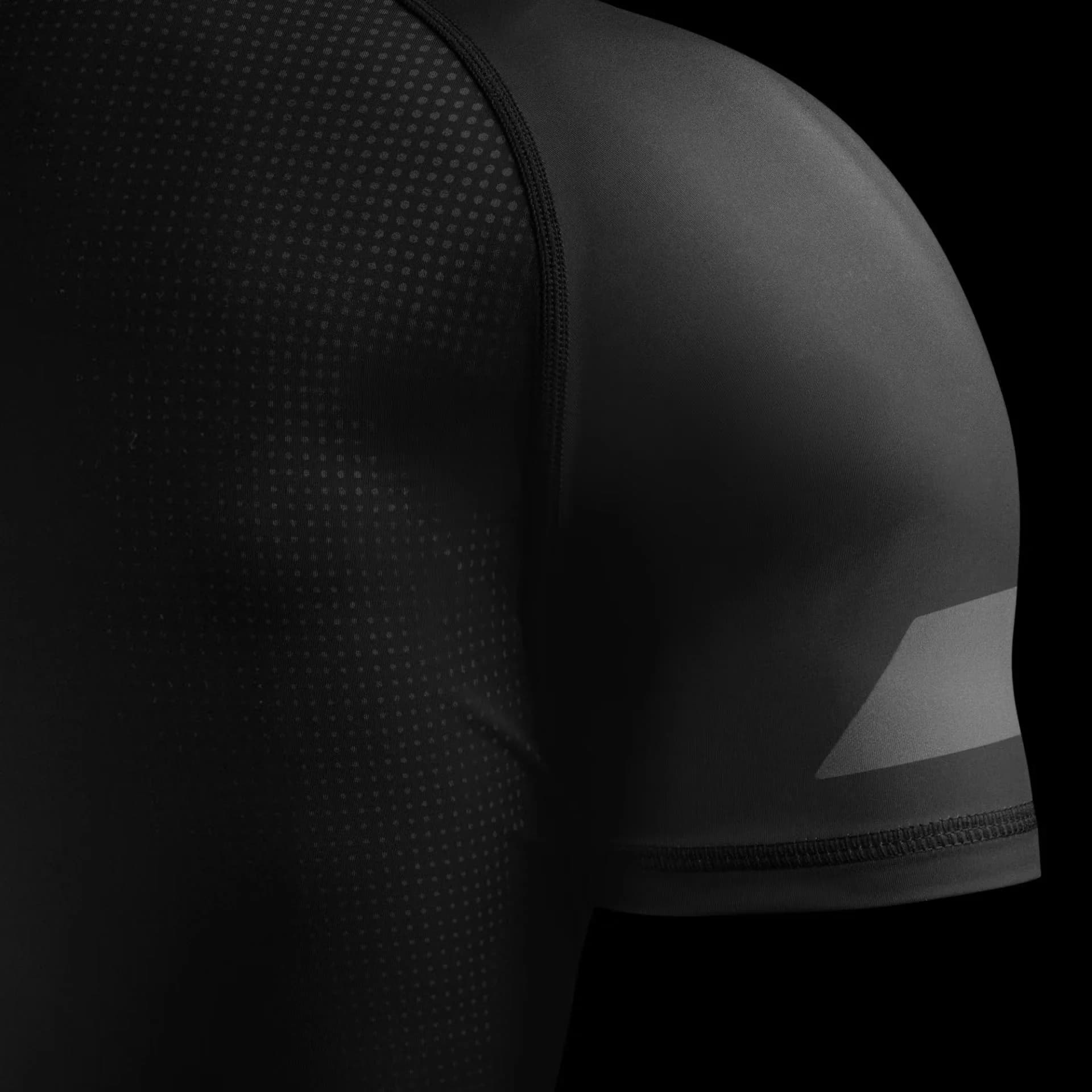 Hayabusa Core kortermet rashguard til herre