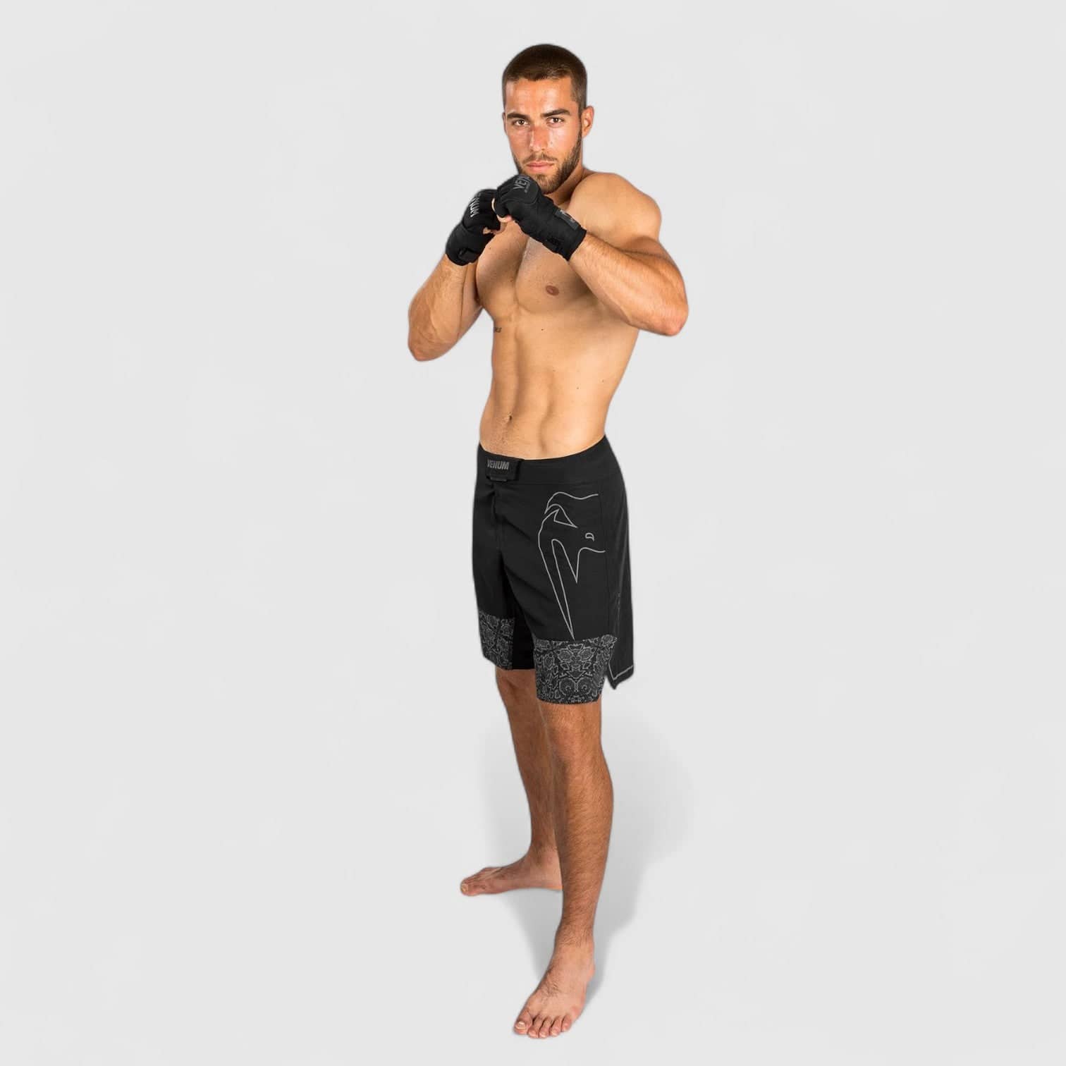 Helsvarte VENUM Reflective Light 4.0 kampshorts