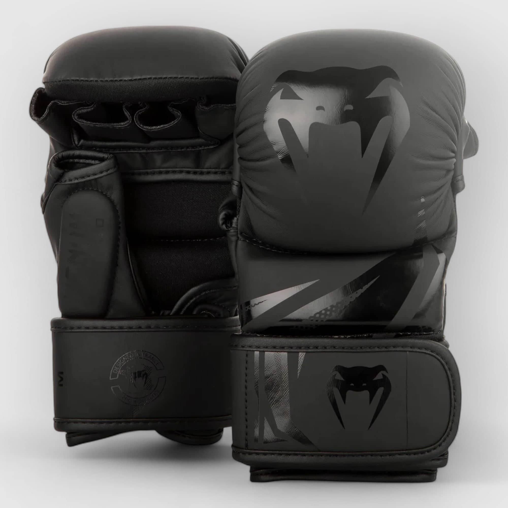 Svarte Venum Challenger 3.0 sparringshansker for MMA
