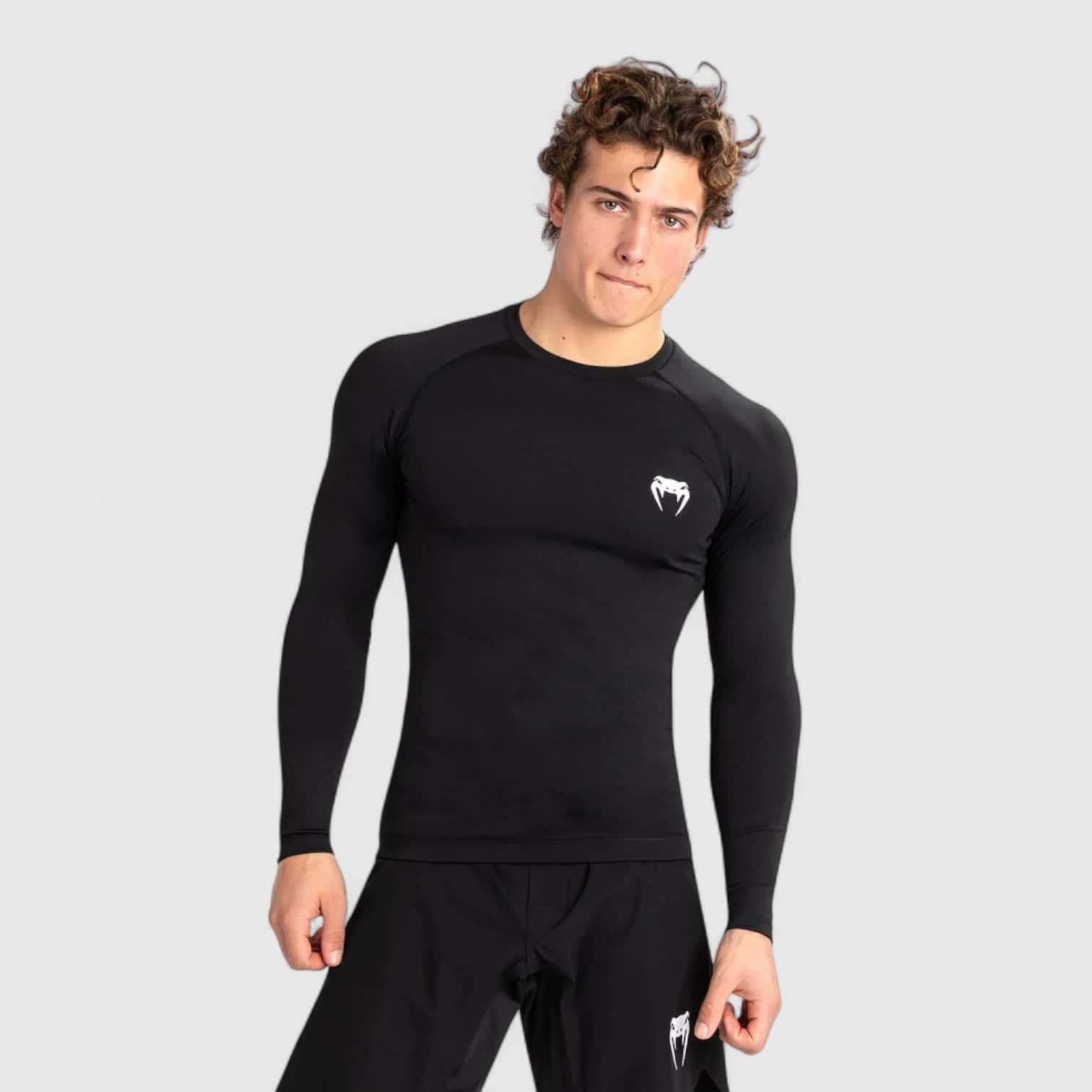 Venum Contender rashguard med lange ermer
