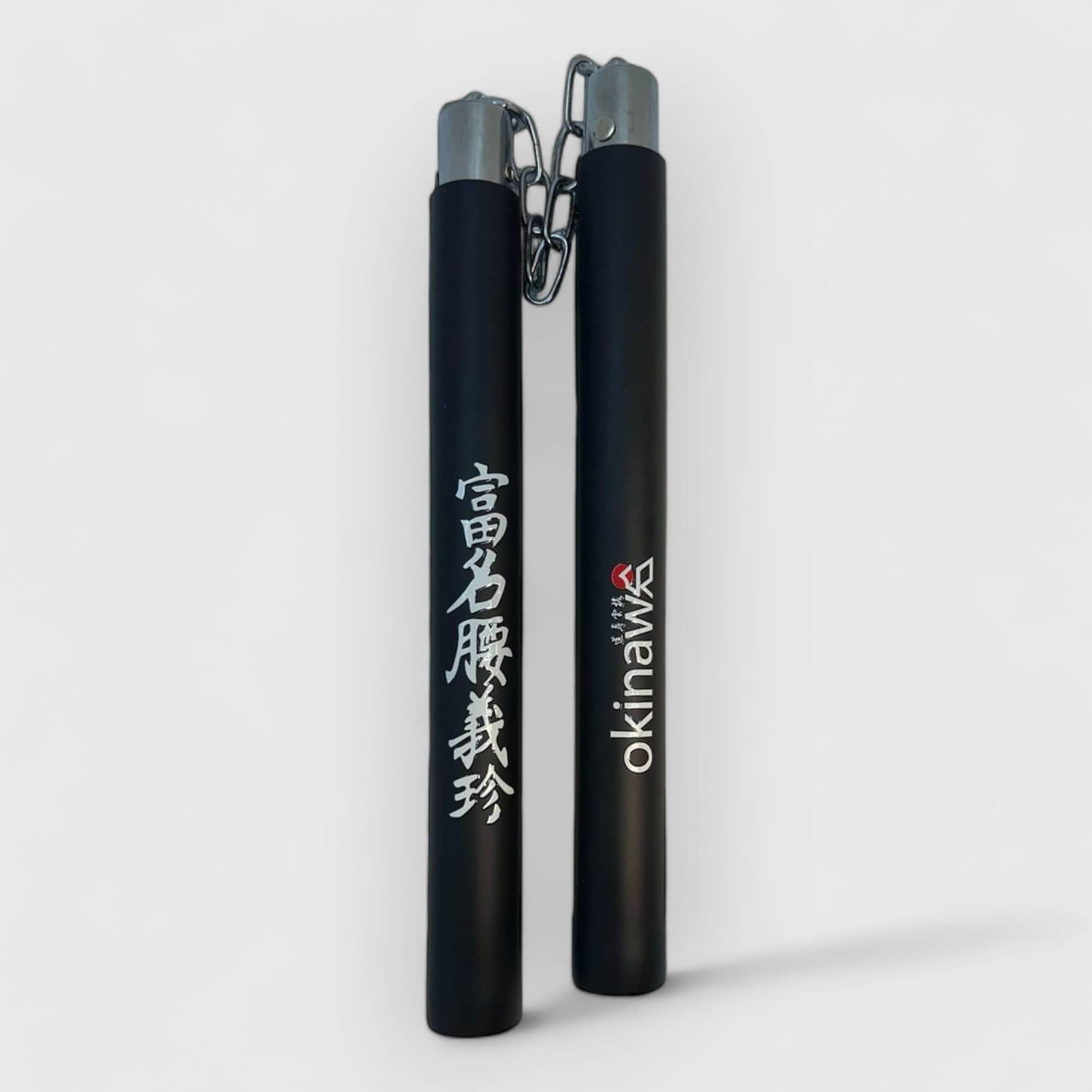 Svart Okinawa nunchaku i skumgummi, 30,5 cm