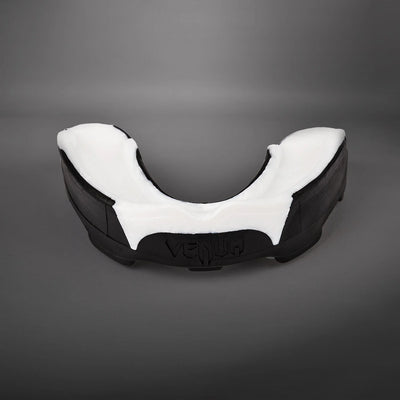 Venum Predator Tannbeskytter