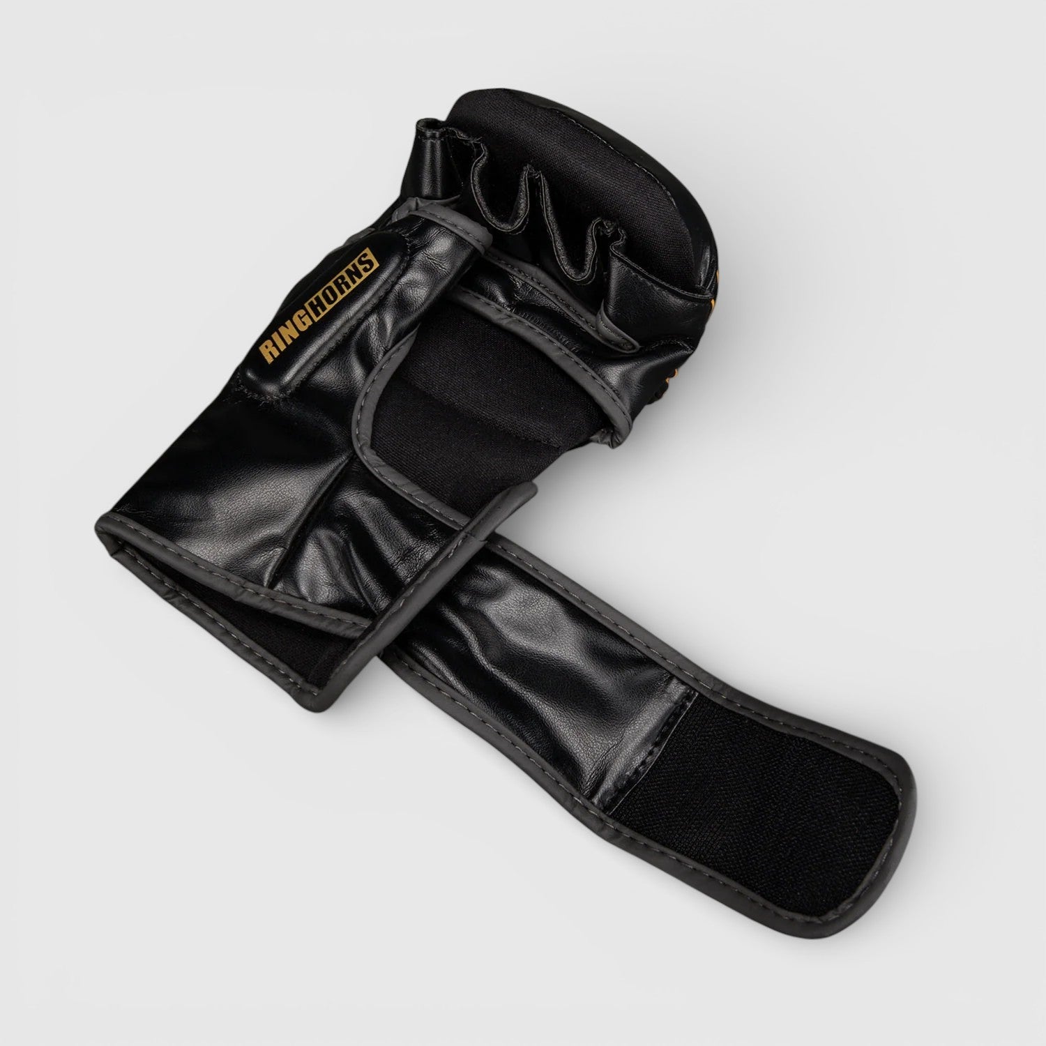 RINGHORNS by Venum Charger MMA sparringshansker - Combat Store AS