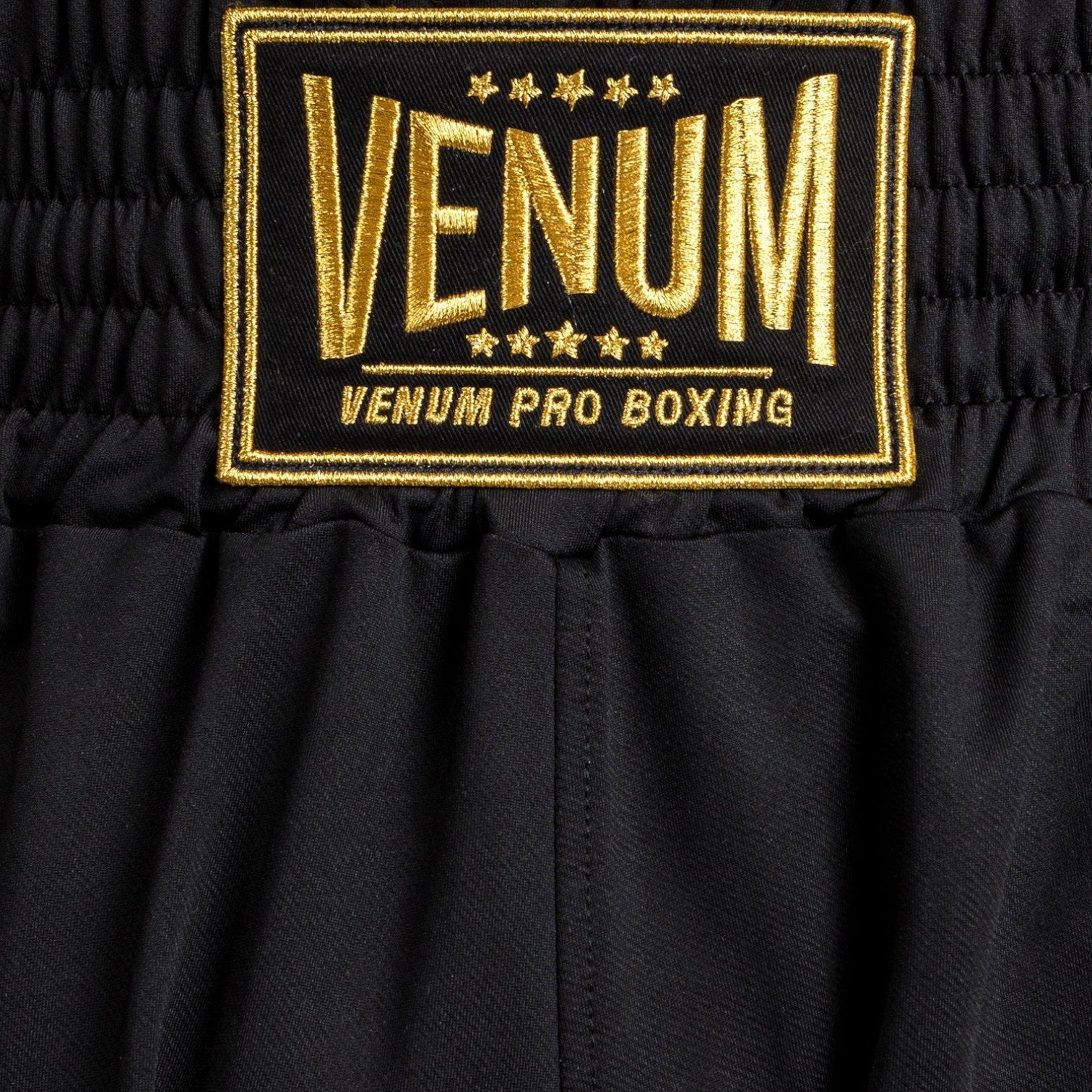 VENUM Classic bokseshort PRO Svart og Gull - CombatStore.no