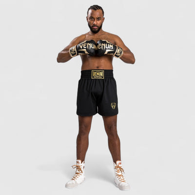 VENUM Classic bokseshort PRO Svart og Gull - CombatStore.no