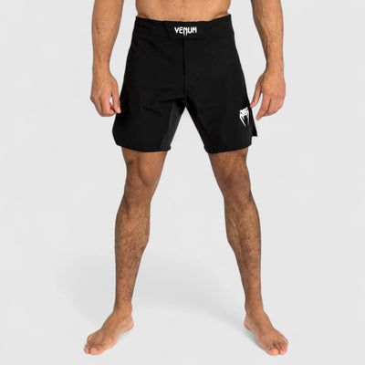 VENUM Contender Fightshorts - CombatStore.no