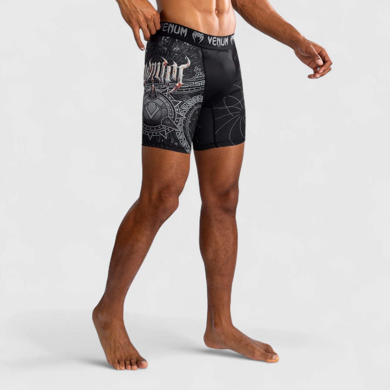 VENUM Gladiator 5.0 Vale Tudo Shorts - CombatStore.no