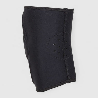 VENUM Kontact Gel Knebeskytter - Svart/Hvit Nordic - CombatStore.no