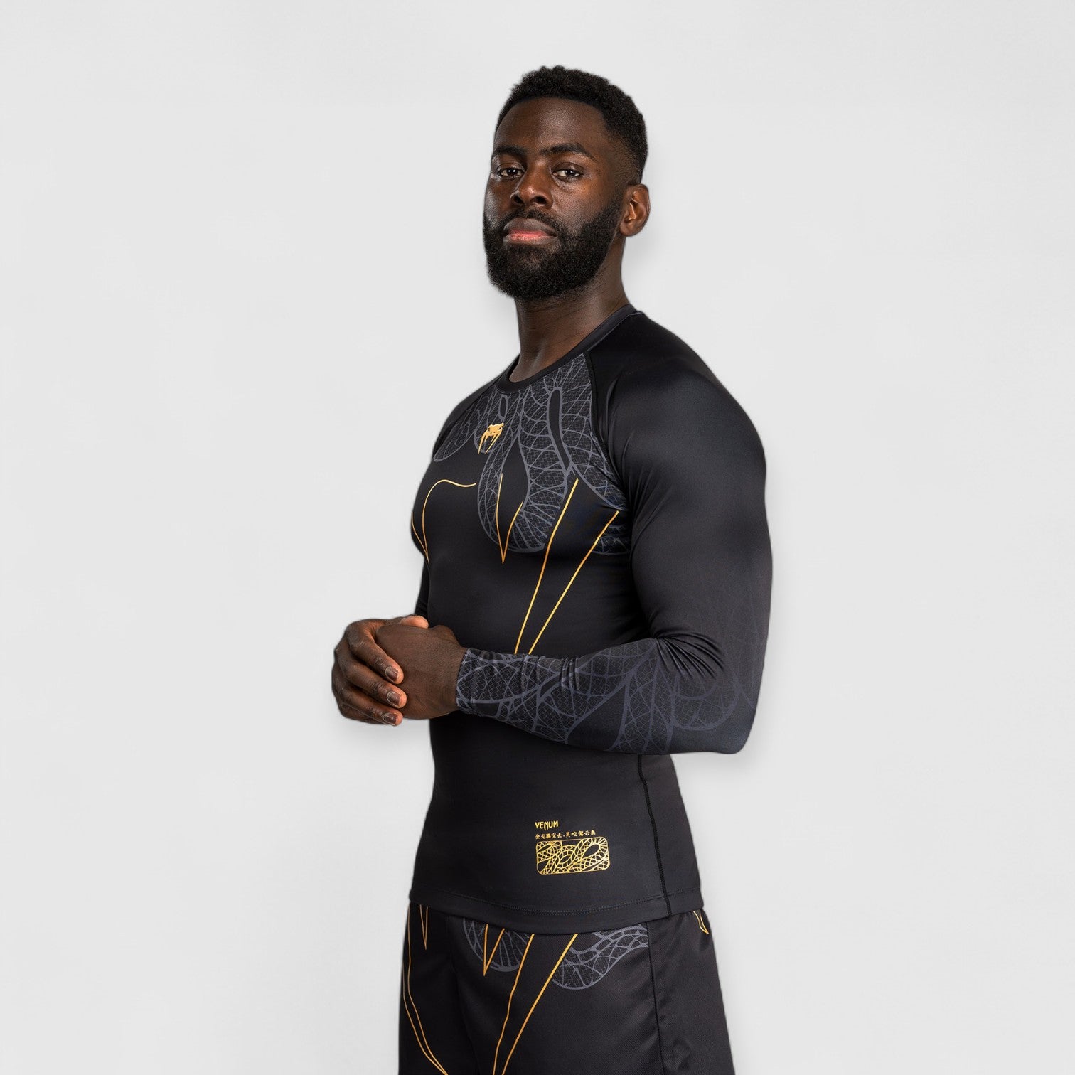 VENUM Serpenti Rashguard med lange ermer - CombatStore.no