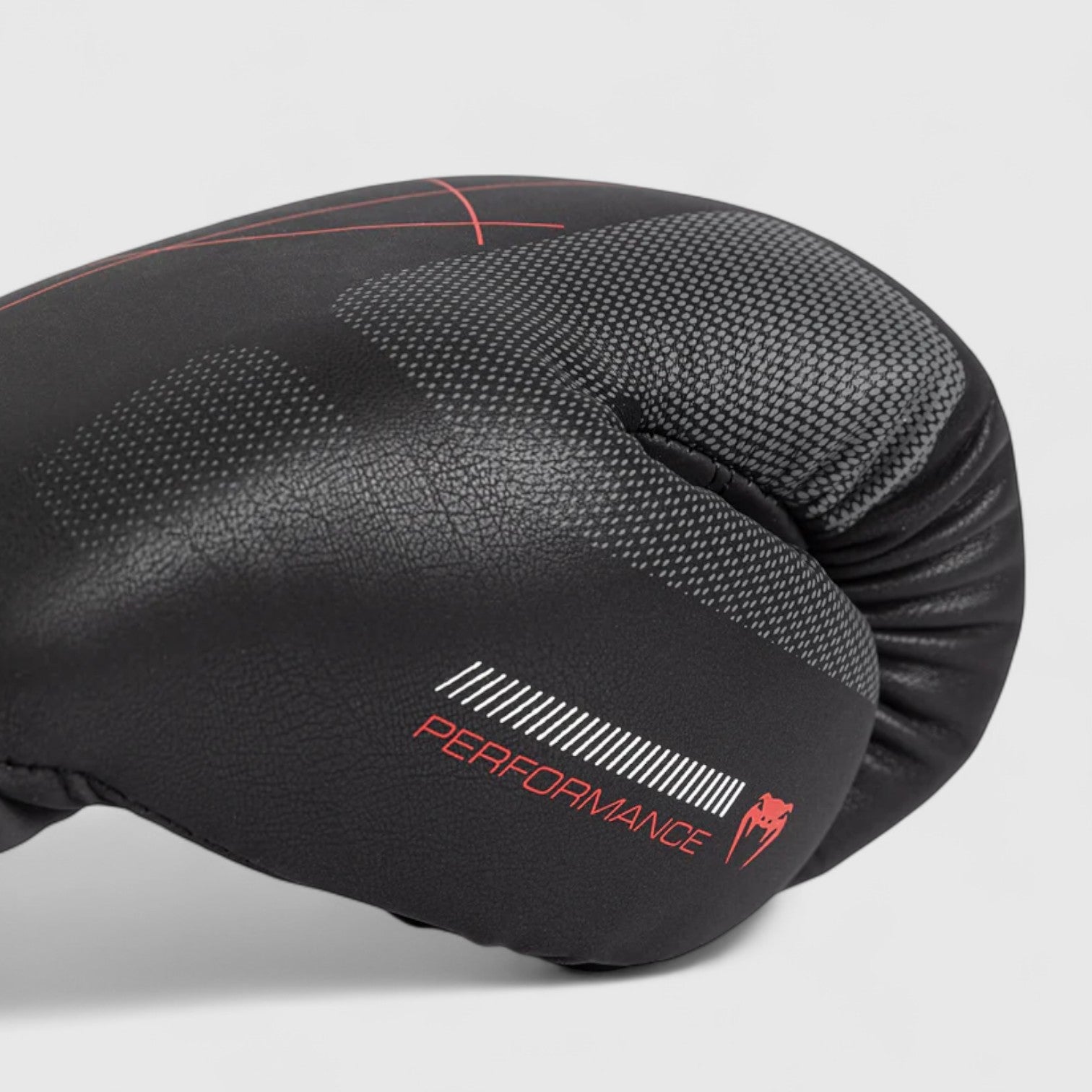 VENUM Tactical XT Boxing Gloves - Svart og Rød - CombatStore.no